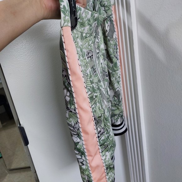 GUESS Womens Snake In The Garden Scuffy Reese Skirt Size 6 Silky Smooth Cute - Picture 4 of 10